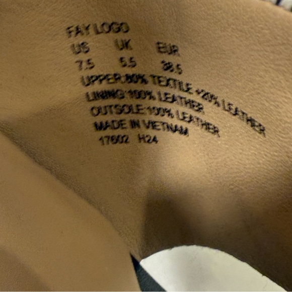 Ralph Lauren “Fay” Women’s Canvas & Leather Sandals Ivory/Black Sz 7.5 - Picture 9 of 10